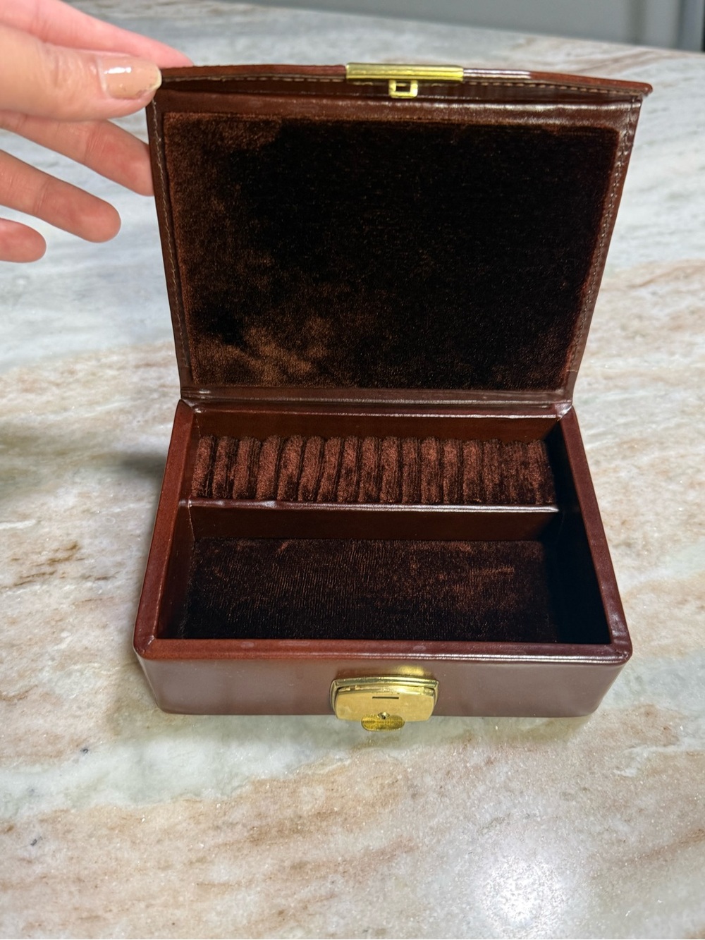VINTAGE Brown Leather Jewelry Box